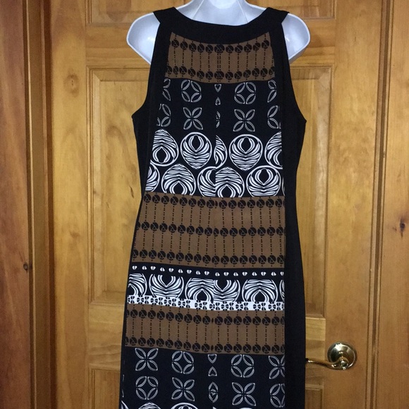 Stunning Fall Dress - Picture 4 of 5